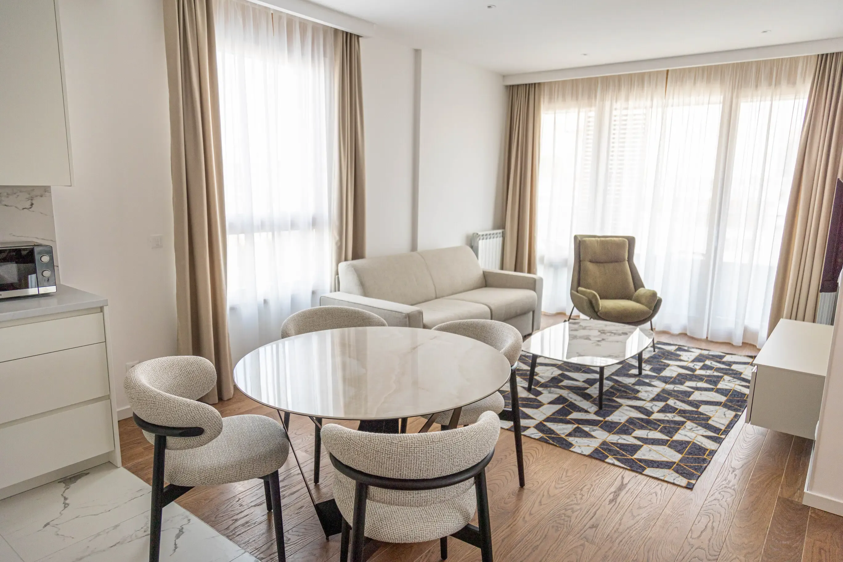 Investment AFI Home Skyline gallery image